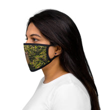 Load image into Gallery viewer, Centerfield Mixed-Fabric Face Mask