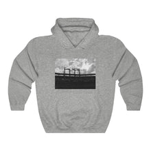 Load image into Gallery viewer, Citi Field Sunset Black & White - Unisex Heavy Blend™ Hooded Sweatshirt