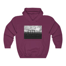 Load image into Gallery viewer, Citi Field Sunset Black & White - Unisex Heavy Blend™ Hooded Sweatshirt